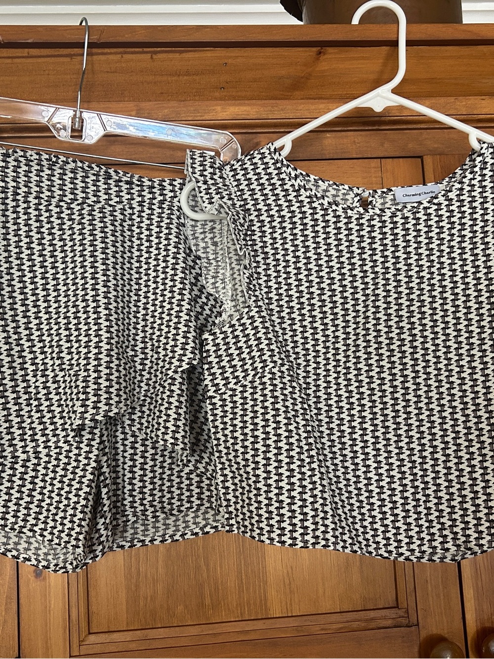 Charming Charlie Black and White Houndstooth Two-Piece Top Set/ shorts